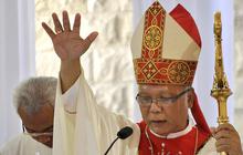Uskup Agung Semarang Mgr. Johannes Pujasumarta berpulang