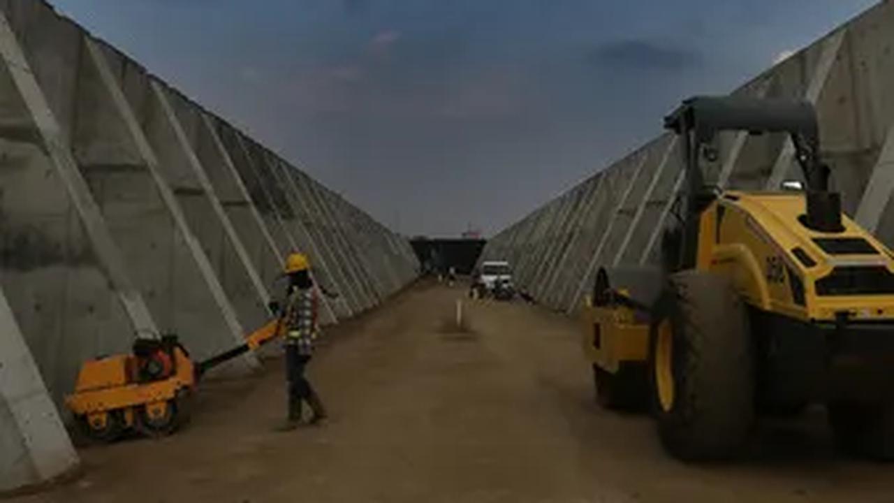 Airlangga Instruksikan Sektor Industri Lakukan Digitalisasi