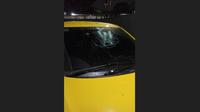 Kondisi Honda Brio kuning usai ditabrak fortuner. (Istimewa)