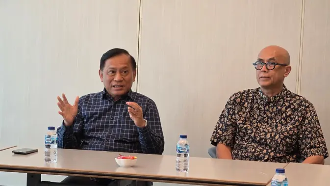 Ketua Umum DPI, Imam Sudjarwo (kiri) (Istimewa)