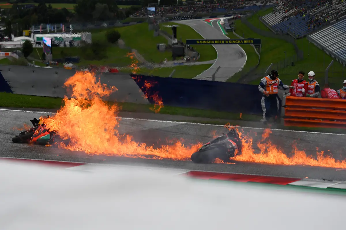 Momen Motor Pedrosa-Savadori Terbakar di MotoGP Styria