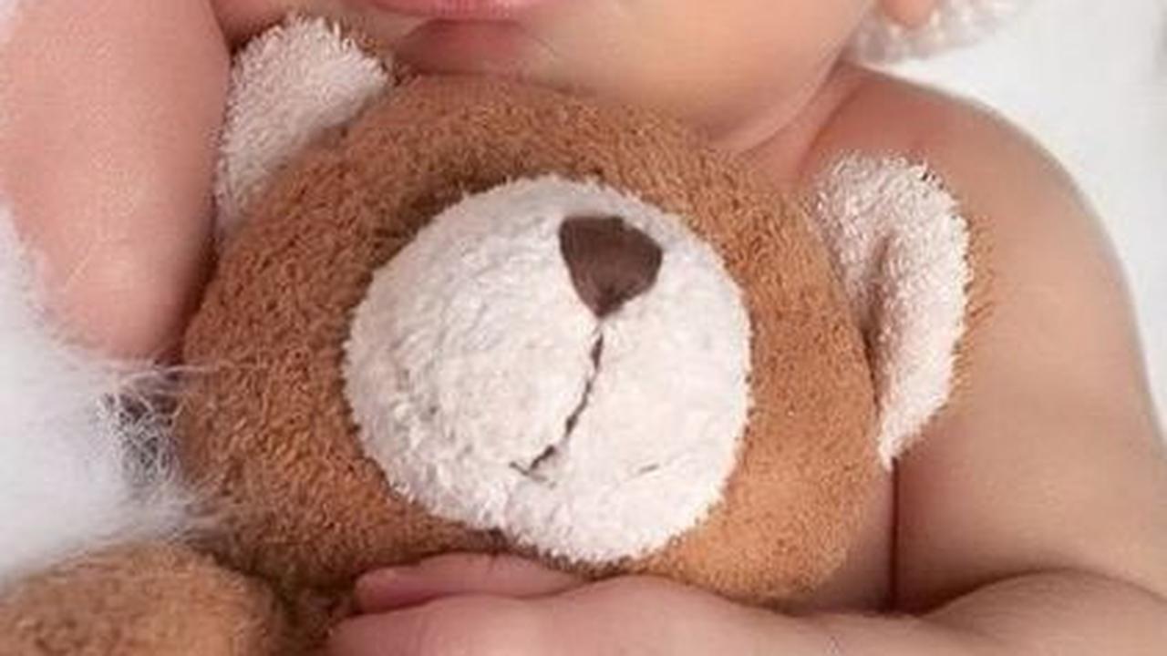 Nama Bayi Perempuan yang Lahir di Bulan Ramadhan 3 Kata