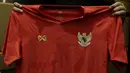 Motif kepulauan Indonesia di jersey Timnas saat peluncuran Warrix Indonesia di Hotel Santika, Jakarta, Kamis, (6/2/2020). Apparel asal Thailand ini resmi masuk pasar Indonesia. (Bola.com/M Iqbal Ichsan)