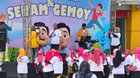 Ribuan relawan Gibran Center Provinsi Riau memadati Gelanggang Olahraga Remaja (GOR) Jalan Sudirman, Pekanbaru Minggu (28/1/2024). (Istimewa)