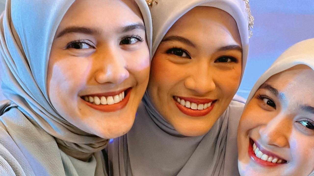Sudah Jadi Ibu 3 Anak, 7 Potret Alyssa Soebandono Tetap Terlihat Cantik dan Awet Muda Bak Anak Gadis