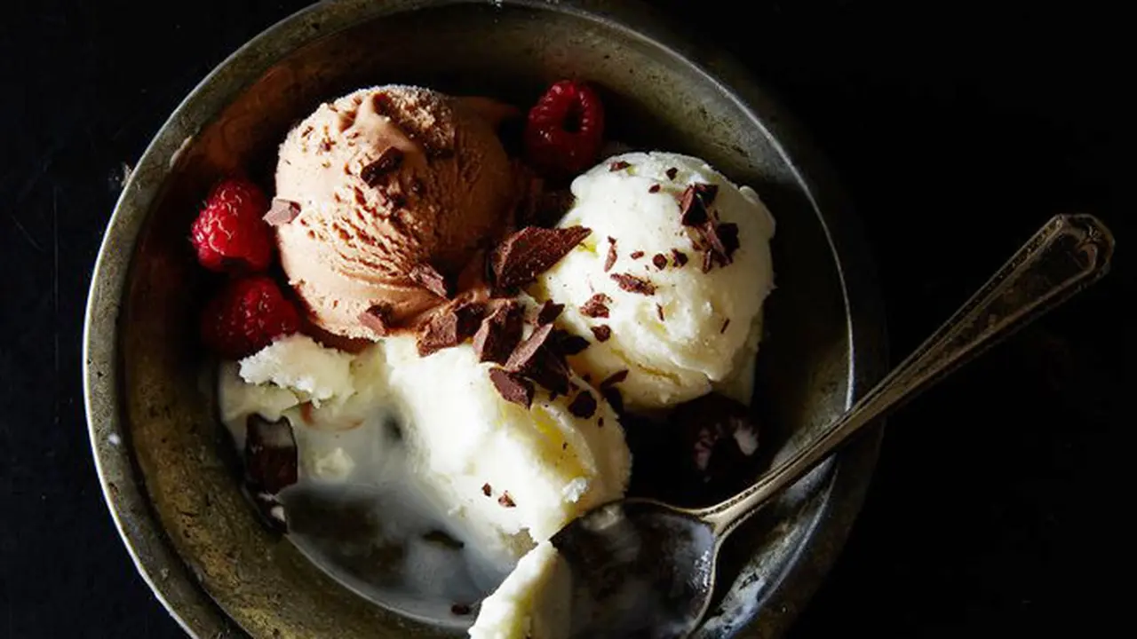 Membuat Yogurt Beku Nutella
