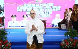 KPK Jemput Istri Bupati Pemalang Dini Hari, Begini Reaksinya