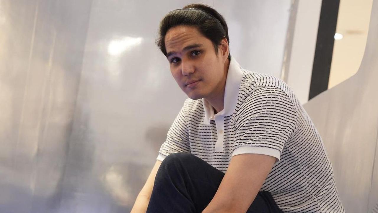 2. Mischa Chandrawinata