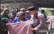 Tahukah Anda? 80 Personel Gabungan Salurkan Bantuan Gempa Pulau Sapudi Sumenep