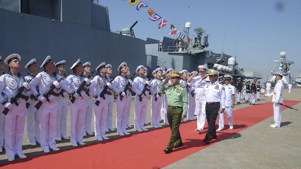 Apa Itu Junta Militer: Pengertian, Ciri-Ciri, dan Dampaknya bagi Negara