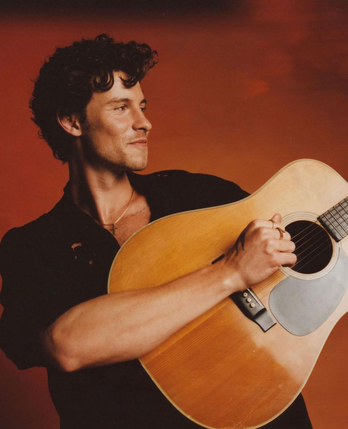 Shawn Mendes Ungkap Identitas Seksual, Ini Pengakuannya di&nbsp;Tengah&nbsp;Konser