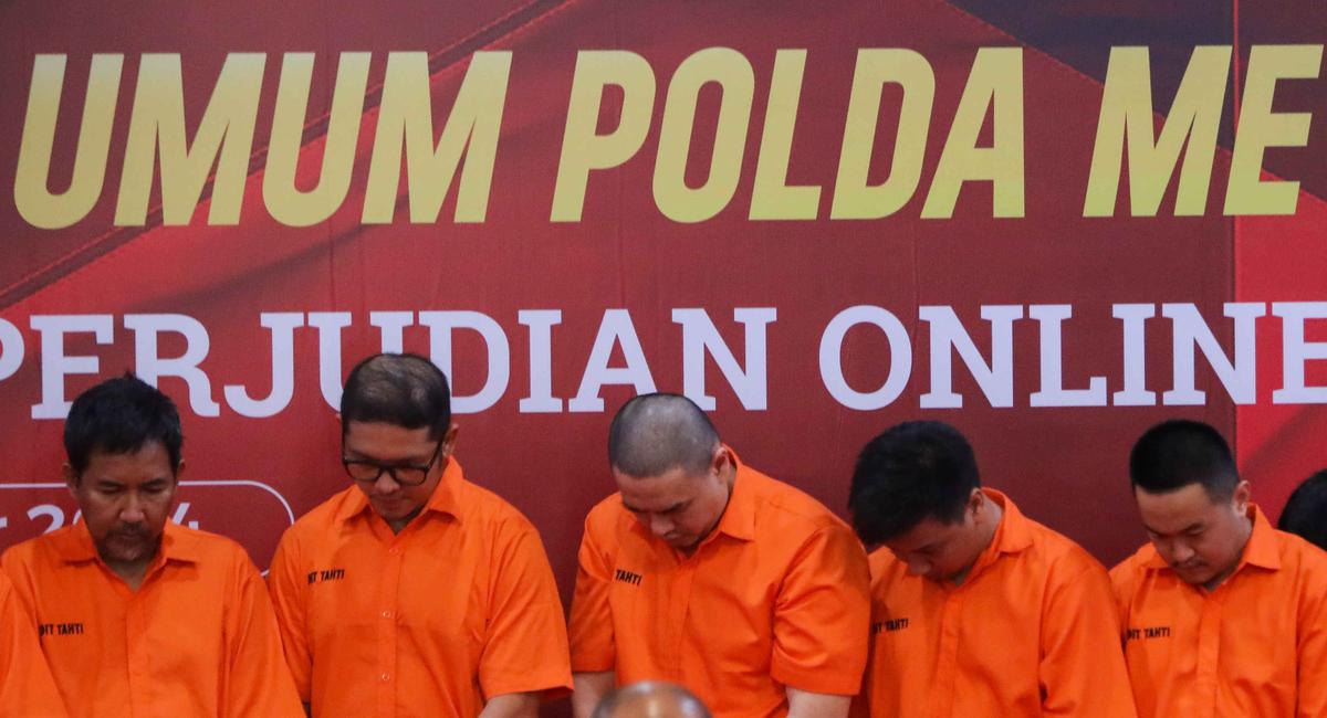 Polisi rilis 24 tersangka kasus judol yang libatkan pegawai Komdigi