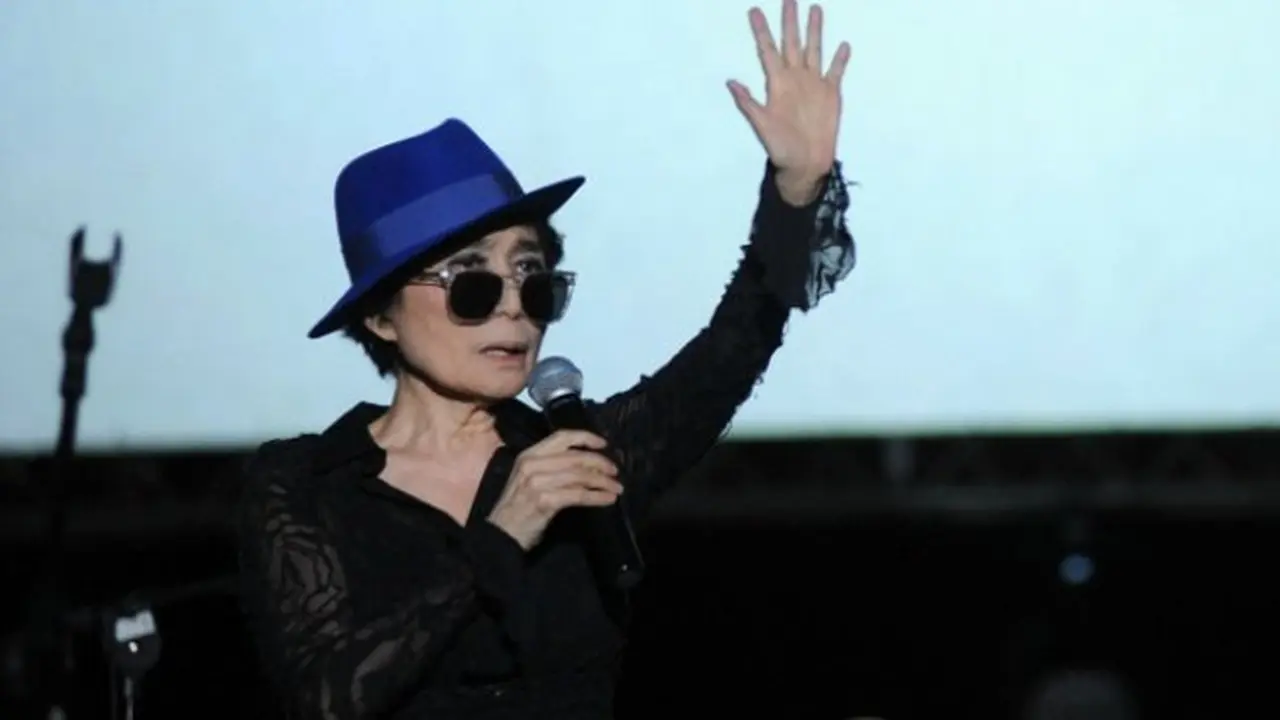 Yoko Ono