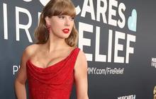 Potret Cantik Elegan Taylor Swift saat Grammy Awards 2025, Pakai Gaun Merah Menyala dengan Liontin Huruf T di Kaki