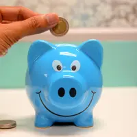 Mengajarkan Kebiasaan Menabung pada Anak agar Hemat Sejak Dini