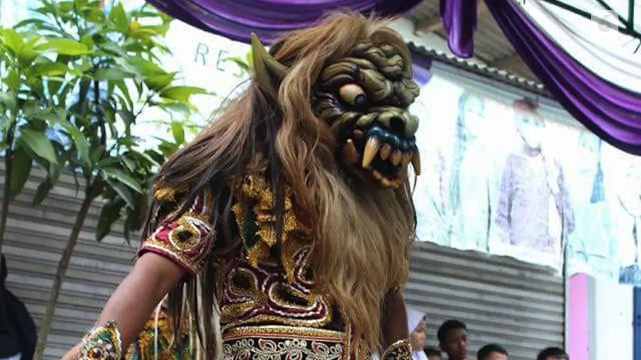 topeng hidup