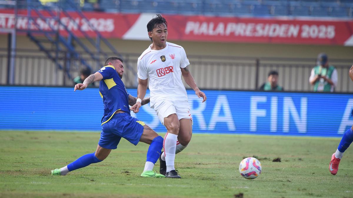 Jam Kick-off Arema FC vs Oxford United, Piala Presiden 10 Juli 2025