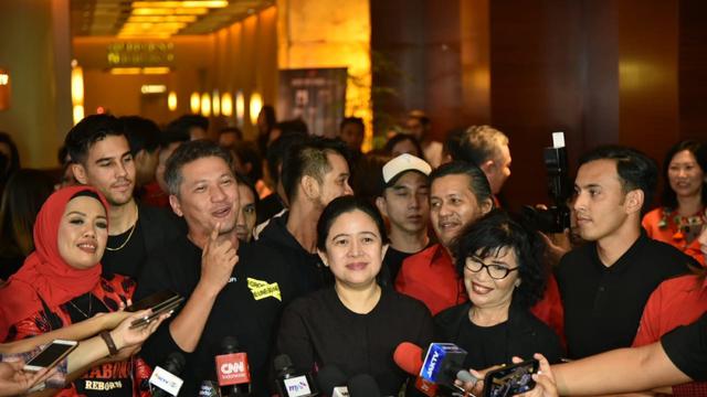 Puan ketika diwawancara media. (Foto: Dok. Biro Pemberitaan Parlemen.)