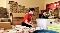 Hasto: Dapur Umum PDIP Kedepankan Semangat Kerakyatan dan Kemanusiaan Partai