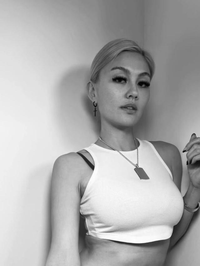 7 Momen Agnez Mo Bikin Tato Baru di Lengan Ini Menuai Sorotan