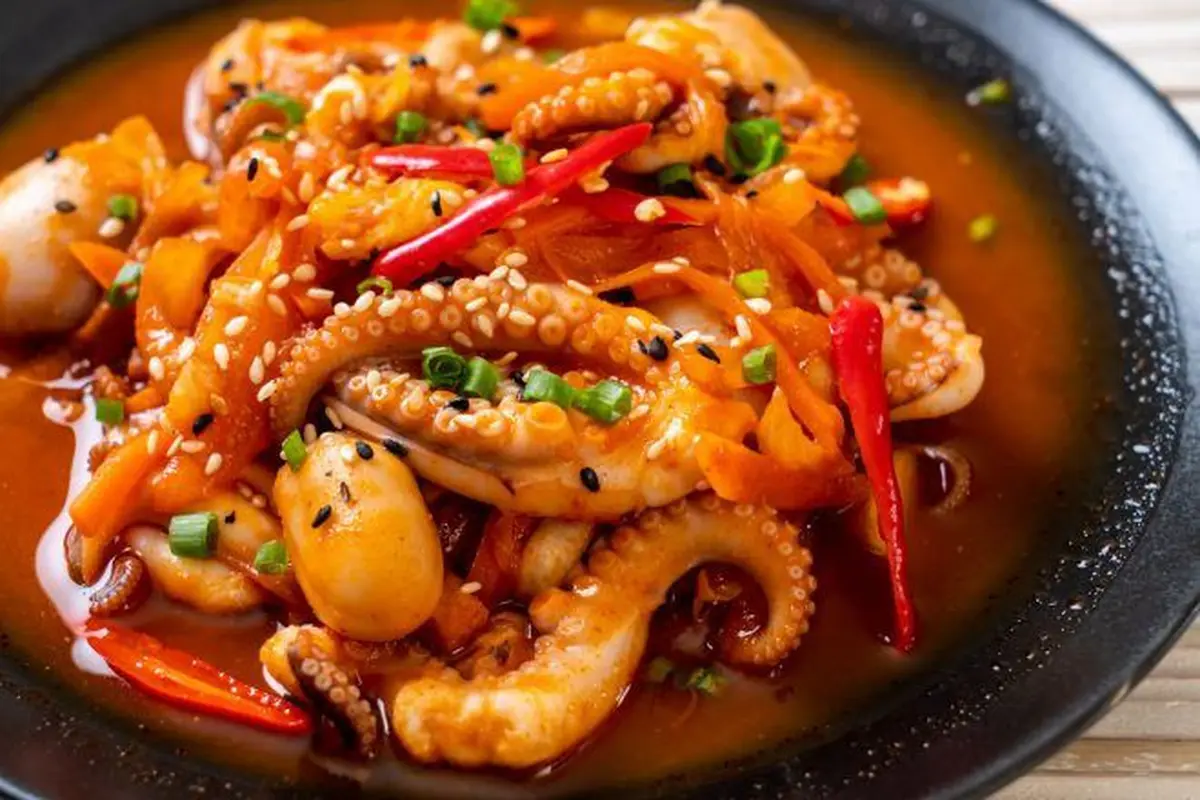 6 Resep Inspirasi Masakan Cumi untuk Santap Bersama Keluarga