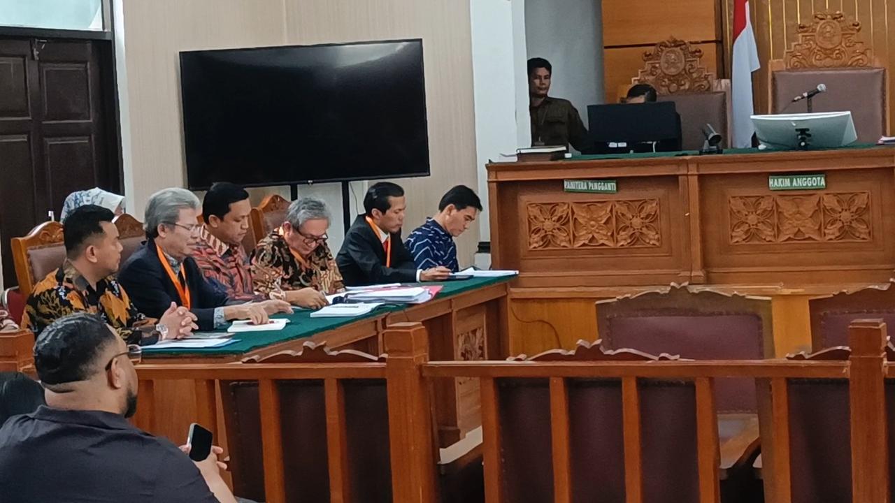 Lawan KPK, Kubu Hasto Kristiyanto Bawa Setumpuk Bukti Tepis Penetapan Tersangka Korupsi