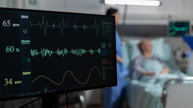 Ilustrasi pasien kritis di rumah sakit