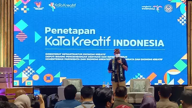 Sandiaga Uno di kegiatan Workshop Pengembangan Kabupaten/Kota (KaTa) Kreatif Indonesia (https://www.instagram.com/p/CW5pF6EpvFG/)
