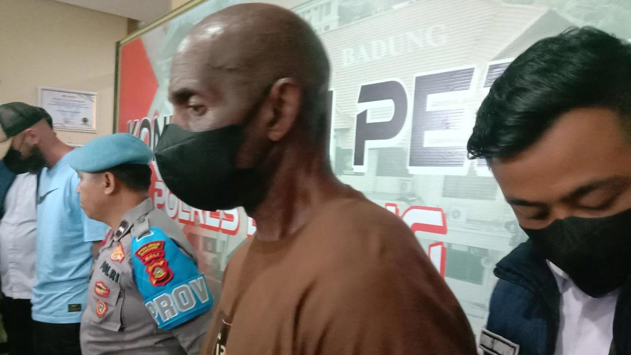 Pelatih Gym Asal AS di Bali Digerebek, Polisi Temukan Ganja Cair di Vila