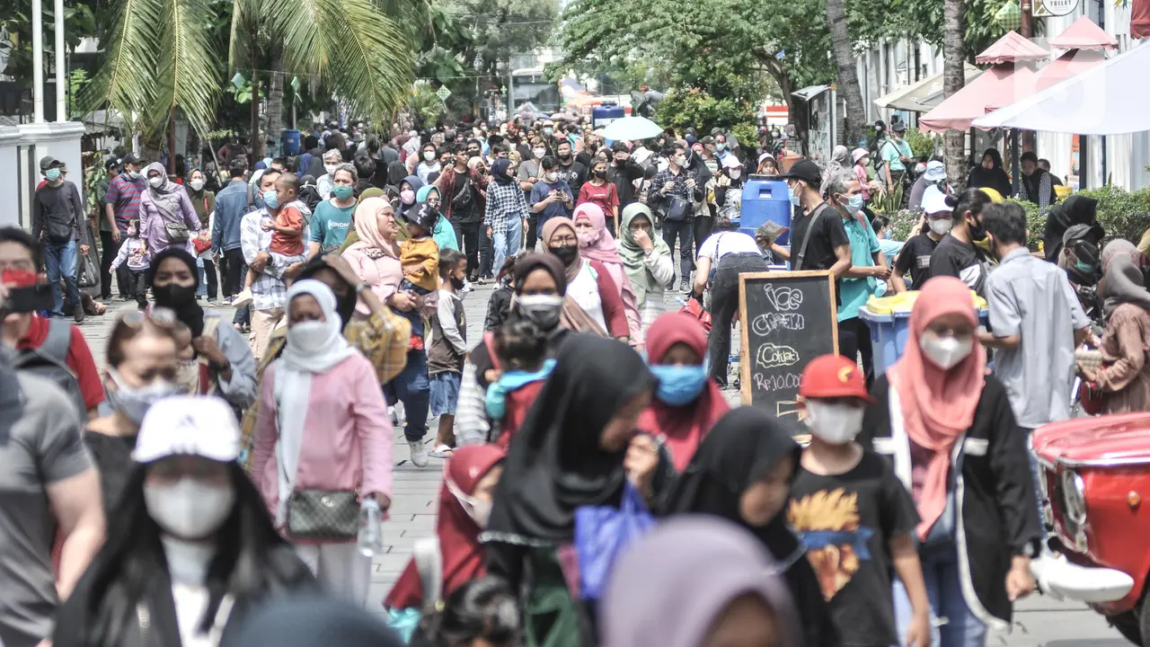 Wisatawan Padati Kawasan Kota Tua di Hari Ketiga Lebaran