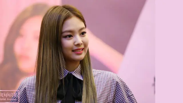 Jennie `Blackpink`