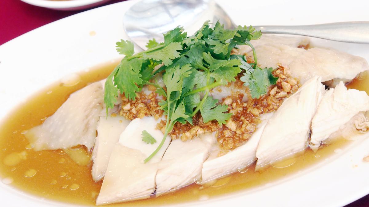 Resep Ayam Kukus Jahe Bawang Putih - Food Fimela.com