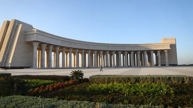 Gedung baru Kementerian Pertanian dan Reklamasi Lahan Mesir di ibu kota administratif baru Mesir, sekitar 50 km di timur Kairo.