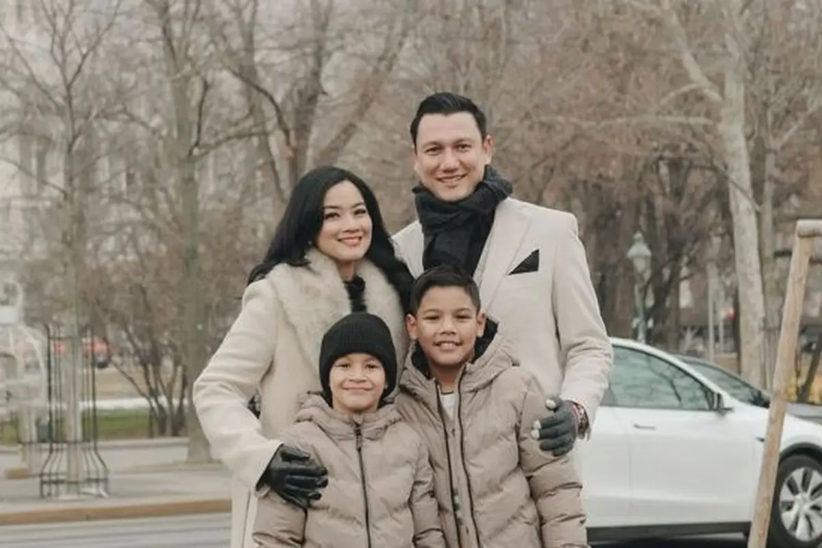 Potret Keseruan Titi Kamal dan Christian Sugiono Ajak Anak Liburan Keliling Eropa, Indah Penuh Cerita (instagram/titi_kamall, instagram/csugiono)