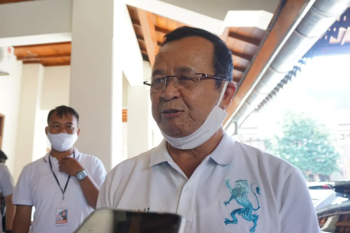 Penampilan Baru Achmad Purnomo
