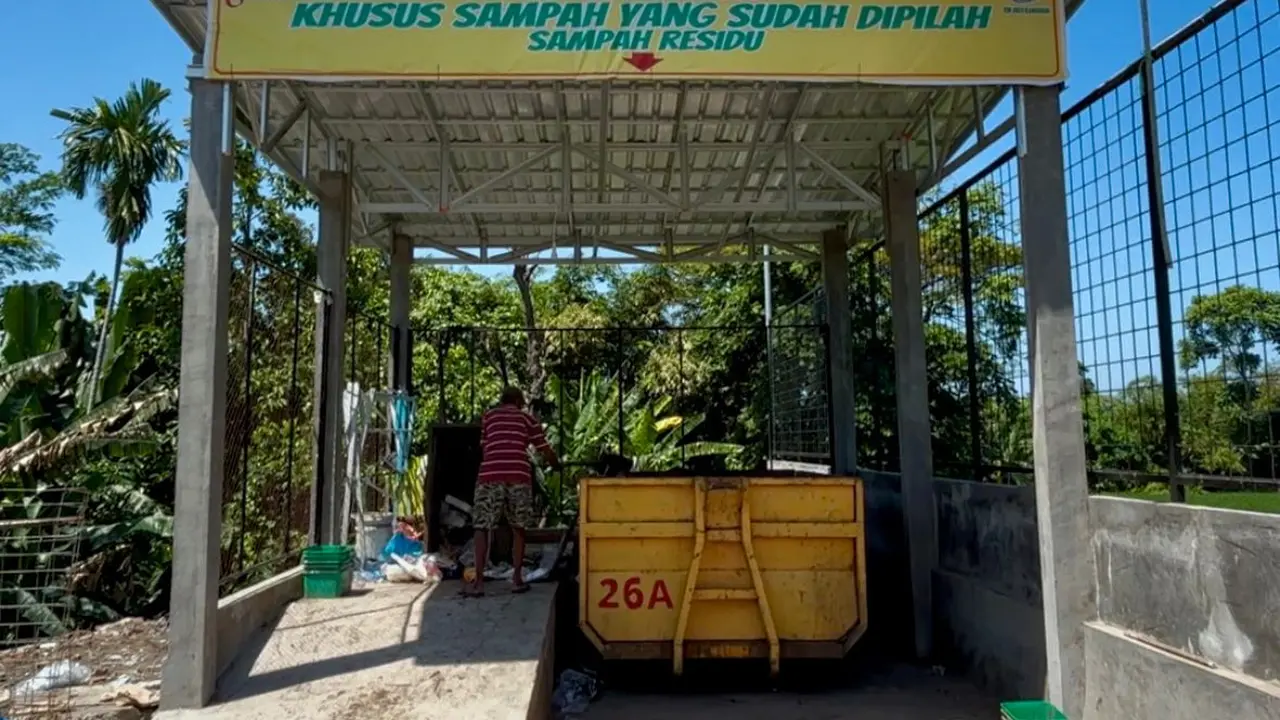 Pengolahan sampah di Kelurahan Bakungan Banyuwangi