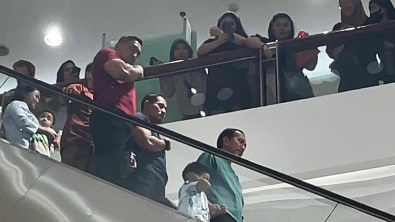 Jokowi di Sun Plaza Medan