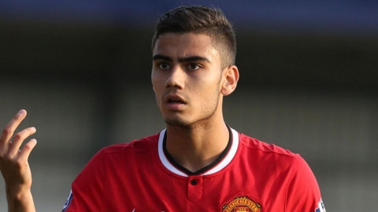 Cetak gol perdana, wonderkid Manchester United ini bahagia