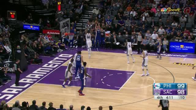 Sacramento Kings mengalahkan Philadelphia 76ers dengan skor 109-108 dalam lanjutan pertandingan NBA 2017-2018.