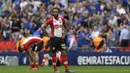 Para pemain Southampton tertunduk lemas setelah kalah dari Chelsea pada laga semifinal Piala FA di Wembley stadium, London, (22/4/2018). Chelsea menang 2-0.(AP/Alastair Grant)