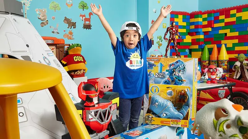 Ryan ToysReview