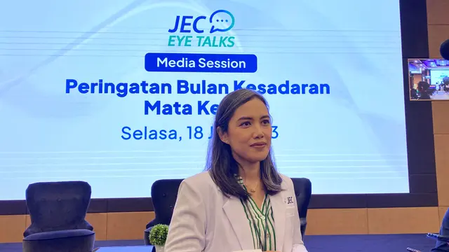 Spesialis Mata Dr Nina Asrini Noor