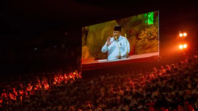 Momen Akrab Prabowo dan Jokowi di Puncak Perayaan Ulang Tahun ke-17 Partai Gerindra