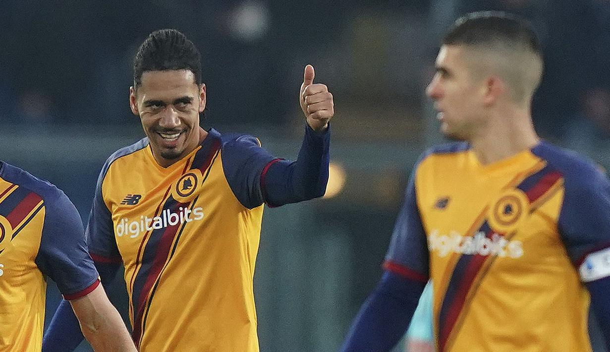 Upaya Atalanta untuk membalas di babak kedua harus menemui kesulitan usai Chris Smalling berhasil membobol gawang mereka. Bermula dari umpan Veretout, Smalling sukses memperlebar jarak angka Giallorossi dari La Dea. (LaPresse via AP/Spada)