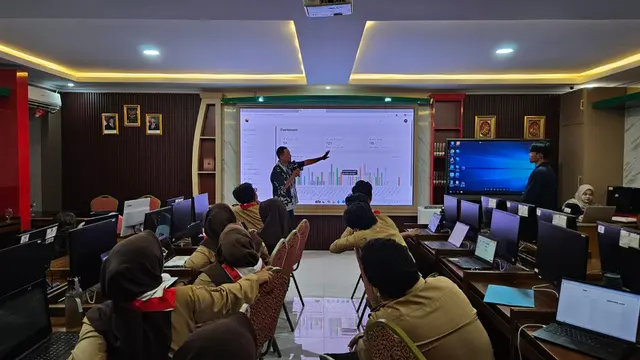 STT Nurul Fikri mendukung transformasi digital dalam pengelolaan administrasi guru dan kegiatan belajar mengajar (KBM). Foto: Istimewa