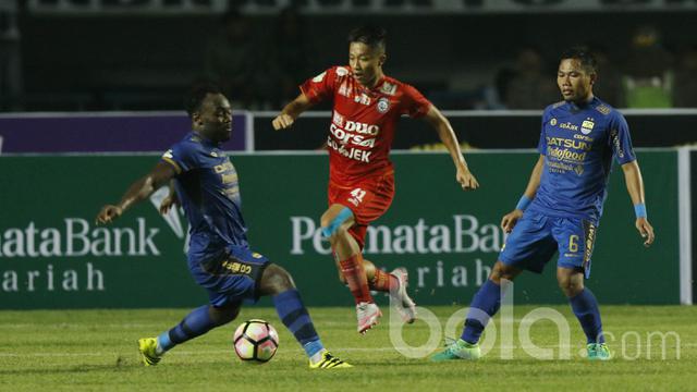Debut Pemain Persib Bandung, Michael Essien dan Carlton Cole