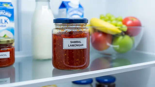 Menyimpan Sambal Lamongan