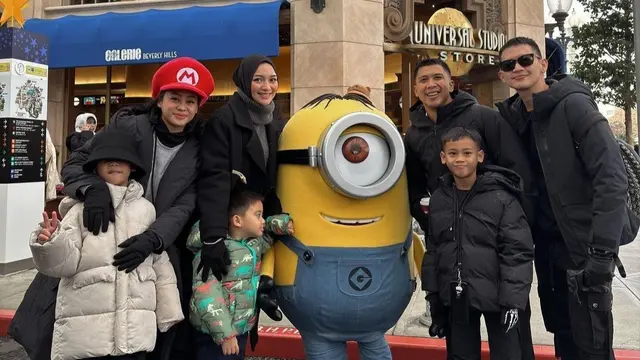 Citra Kirana dan Rezky Aditya liburan di Jepang