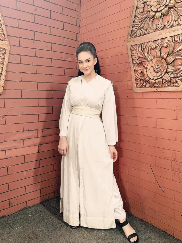 Kembali Ke Layar Kaca, Ini 7 Potret Terbaru Alessia Cestaro
