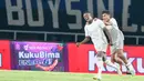 Pesepak bola Garudayaksa FC Jayro Jean melakukan selebrasi setelah mencetak gol ke gawang Persib Bandung dalam pertandingan pekan ketujuh BRI Super League 2026/2027 di Stadion Pakansari, Cibinong, Minggu (25/10/2026). Gol tersebut menyamakan kedudukan menjadi 1-1. (KLY/Budy Santoso)
